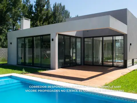 Casa 4 ambientes con 4 baños