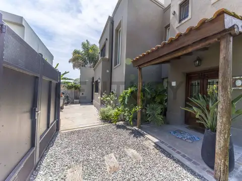 San Juan 2000, Piso 0