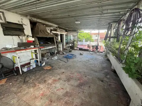 Depto Tipo Casa en Venta 67 años