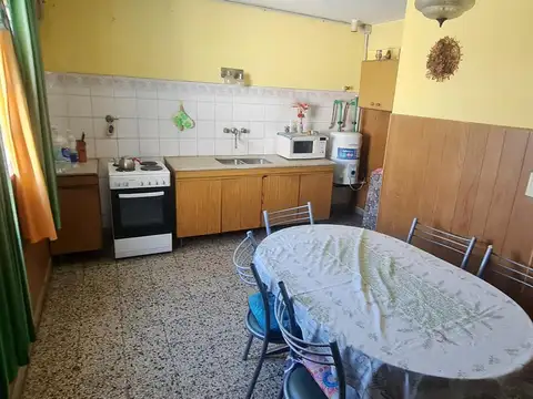 Depto Tipo Casa en Venta en Jose Leon Suarez, USD 98.000