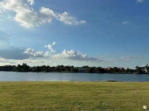 Los Puentes, Nordelta