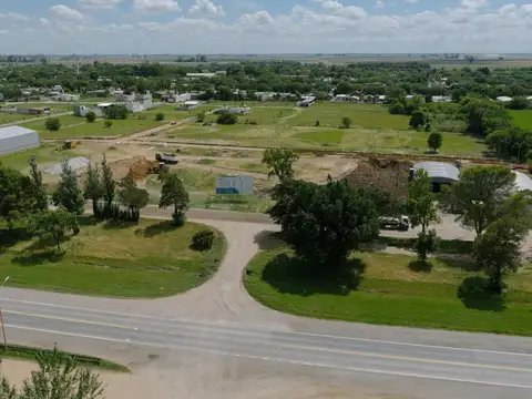 Terreno en Venta 40  mts Fondo