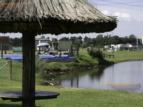 Terreno en Venta en Laguna Azul, USD 14.000