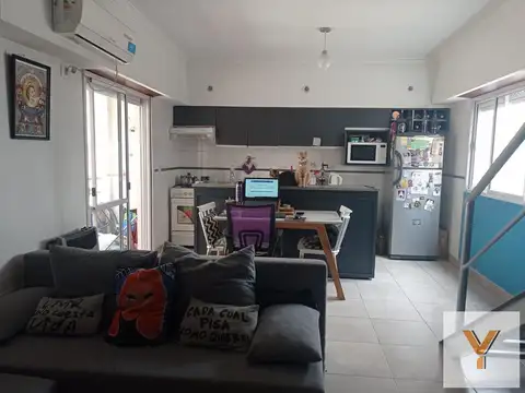 Dúplex en venta - 1 Dormitorio 2 Baños - 70Mts2 - Villa Luro