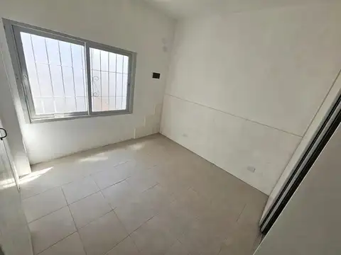Depto Tipo Casa en Alquiler A Estrenar