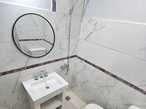 Depto Tipo Casa 2 ambientes con 1 baño