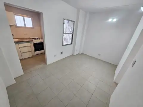 Depto Tipo Casa en Alquiler de 1 dormitorio