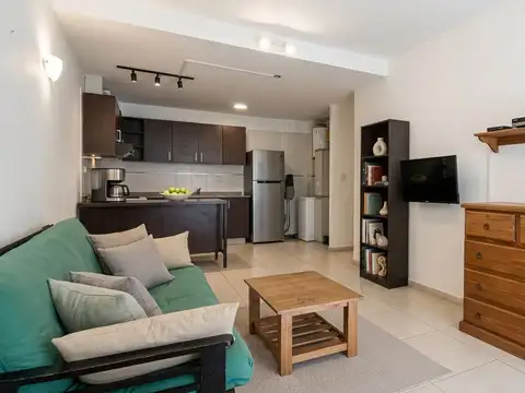 VENTA DEPARTAMENTO MONOAMBIENTE EN FLORES