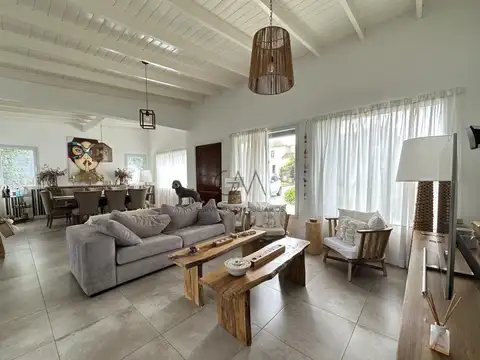 Casa en Venta de 3 dormitorios