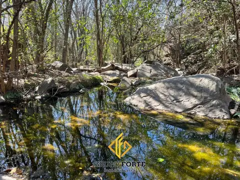Terreno en Venta de 1765,0 m2