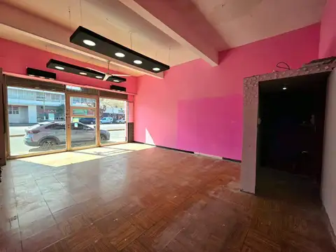 Alquiler Local Comercial 24 Meses sobre Av. Luro Mar del Plata Sin Expensas