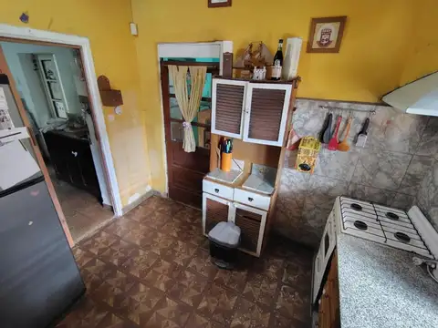 Casa en Venta con 3 cocheras