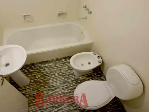 Depto Tipo Casa en Alquiler en Colegiales, $ 1.000.000