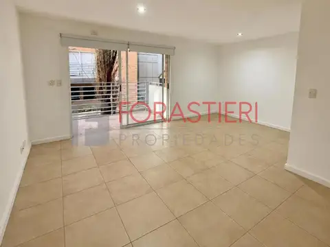 Francisco Melo al 2200