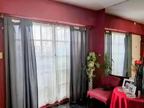 Depto Tipo Casa 4 ambientes con 1 baño