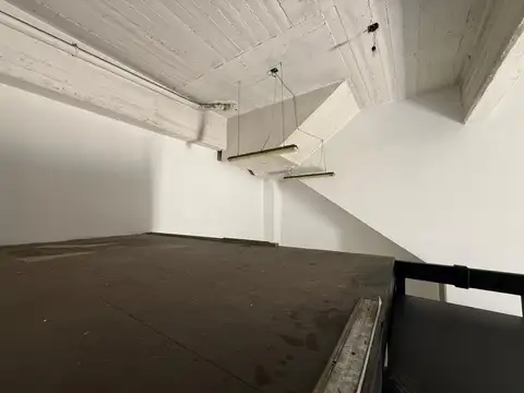 Av. Julio A. Roca 3000