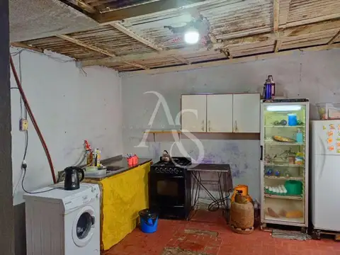 Casa en Venta con 3 cocheras