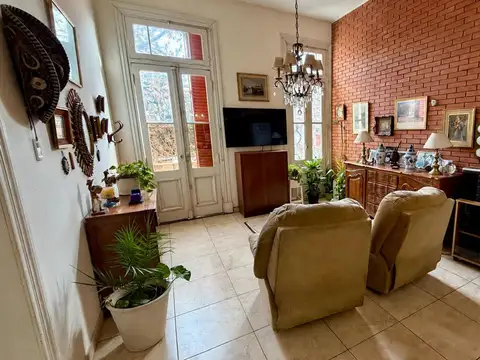 Depto Tipo Casa en Venta de 4 dormitorios