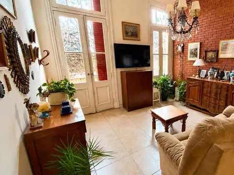Depto Tipo Casa en Venta 62 años