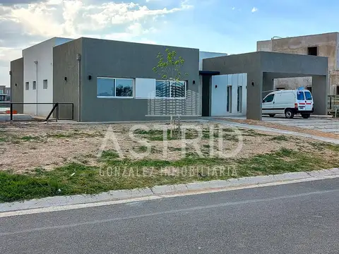Venta de Casa en San Sebastián, Pilar