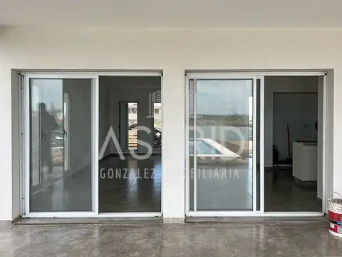 Casa en Venta en Pilar, USD 240.000