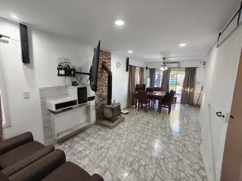 Casa en Alquiler en Arana, $ 800.000