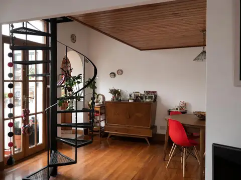 Depto Tipo Casa en Venta de 2 ambientes