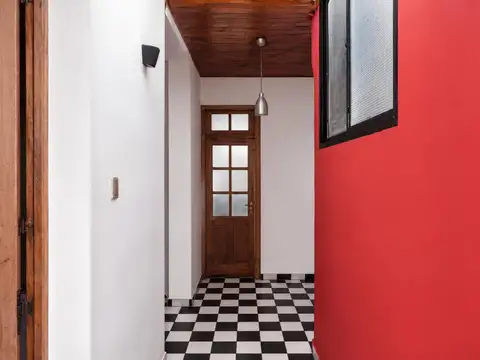 Depto Tipo Casa en Venta en San Telmo, USD 79.990