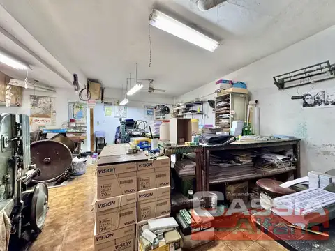 EDIFICIO COMERCIAL, LOCAL CON VIVIENDA, DEPOSITO ALTA EXPOSICION