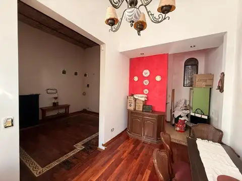 Depto Tipo Casa en Venta 56 años