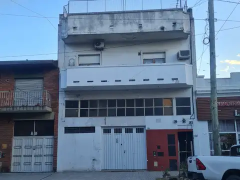 Bermúdez 2300, Piso 1