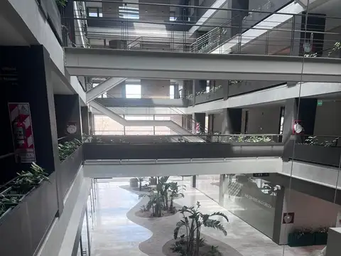 Oficina en Alquiler en Maipú, USD 680