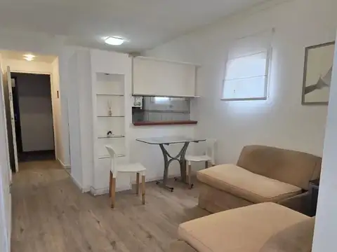 Monoambiente amoblado al frente con balcón – Alto Palermo – Dueño