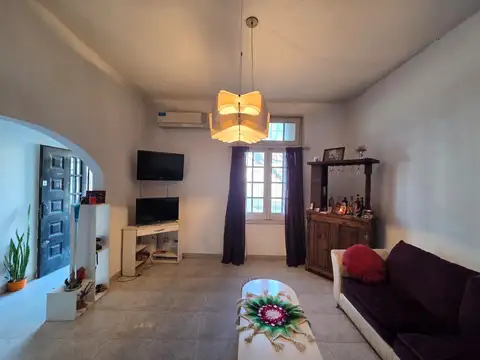 Casa en Venta en Valentín Alsina, USD 105.000
