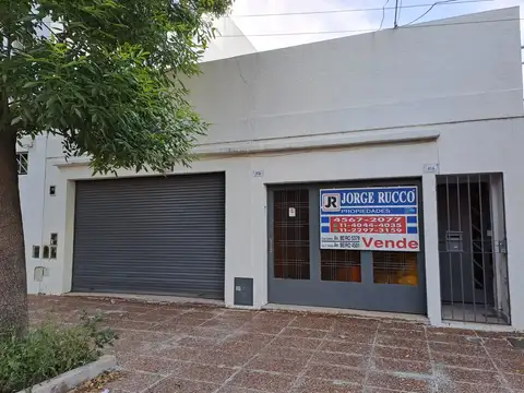 CASA MULTIFAMILIAR PARA RECICLAR