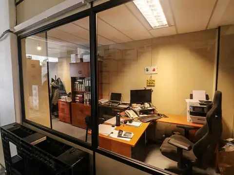 ALQUILER LOCAL/SALON OFICINAS Y GGE, CORDON
