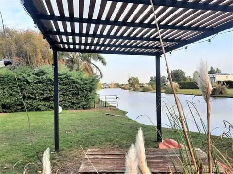 Casa en Alquiler de 3 dormitorios