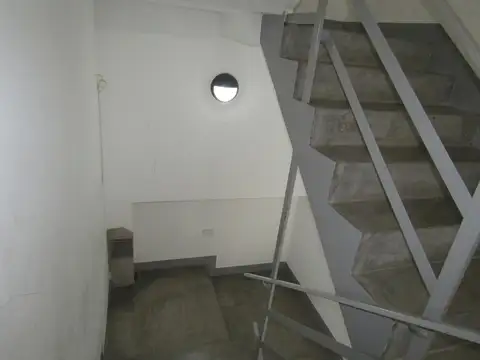 Departamento en Alquiler en Monte Grande, $ 620.000