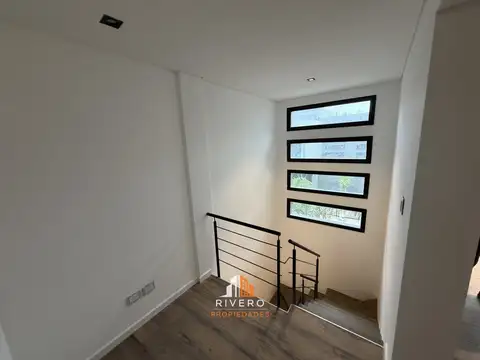 Casa 3 ambientes con 2 baños