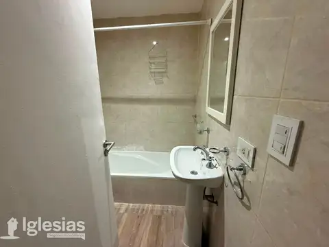 Departamento en Alquiler en Tapiales, $ 650.000