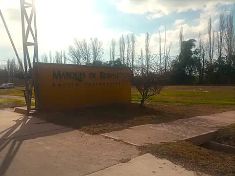 Terreno en Venta en Russell, Maipú