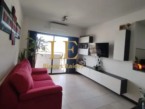 Av. Mitre 4900 , Piso 8