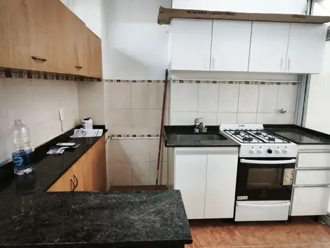 3 de febrero 2300 , Piso PB