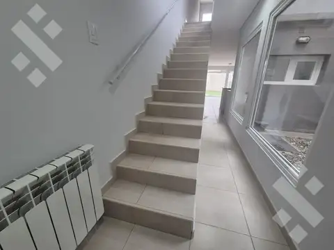 Casa en Alquiler en Neuquen, Confluencia