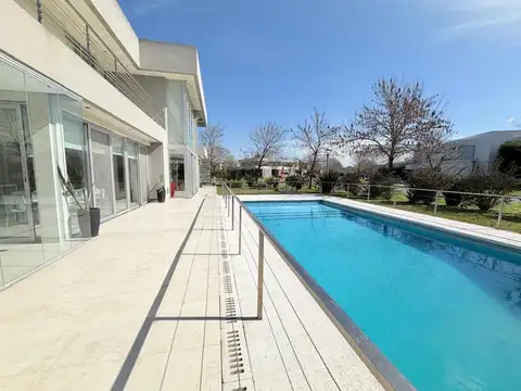 Casa en Venta de 6 dormitorios