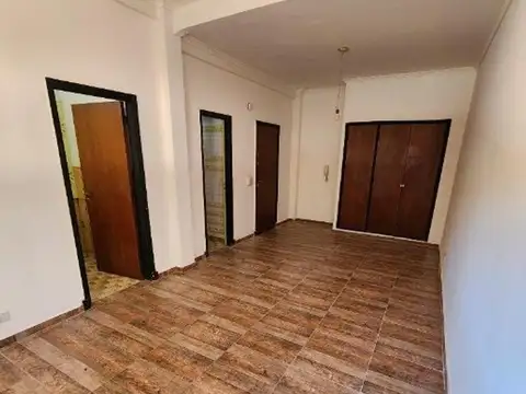 Departamento en Alquiler en Wilde, $ 300.000