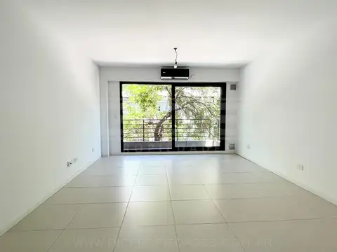 Departamento en Alquiler en Saavedra, $ 630.000