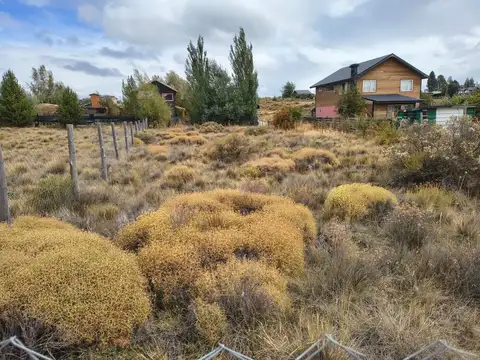 Excelente lote en dina huapi-838 m2