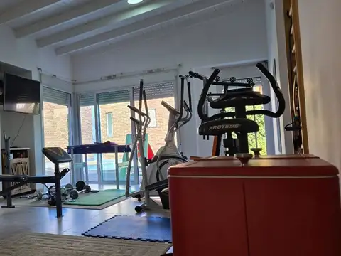 VENTA CASA 3 DORM CON PILETA EN CIPO