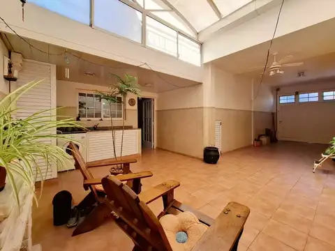 Depto Tipo Casa en Venta de 4 ambientes